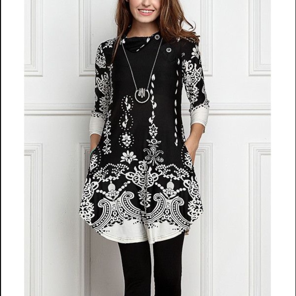 R&B Black White Paisley Collar Button Tunic Dress